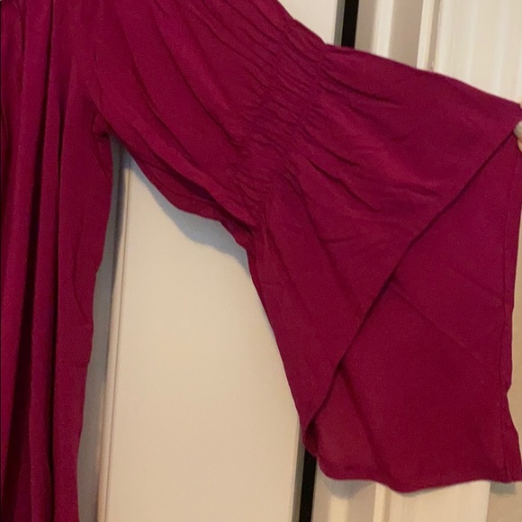 Express Off the Shoulder Pink Bell Sleeve Blouse - Picture 4 of 4